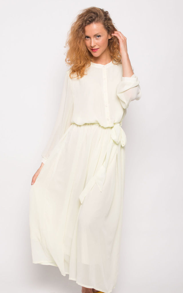 پیراهن حریر ساده مجلسی سفید سرهمی زنانه ۲۰۲۲