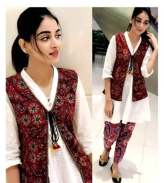 مانتو با جلیقه کوتاه