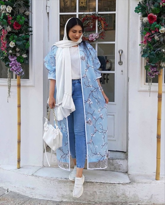 مانتو ژاکارد طوری طرح شاخه و گل مناسب فصل تابستان