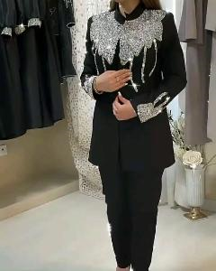 مانتو زیبای کتی همراه با نگین روی سرشانه