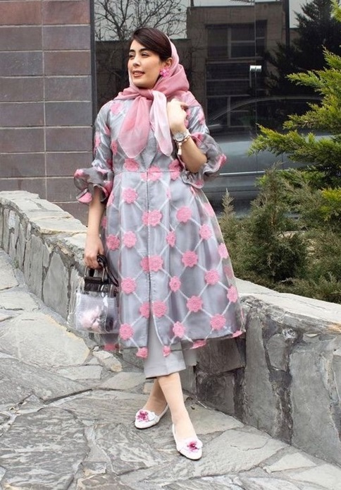 ژاکارد توری و طوسی صورتی با طرح گل مناسب فصل بهار