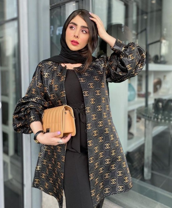 مانتو کتی کوتاه طرح شنل بسیار شیک