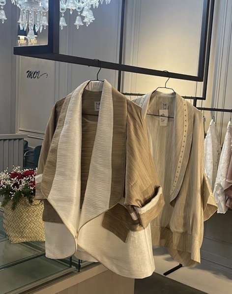 ژاکارد مجلسی کرمی رنگ مناسب مجالس