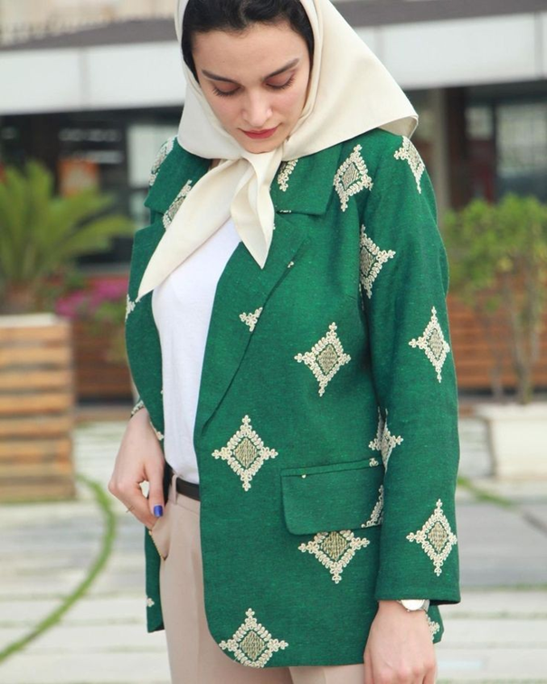 مانتو کتی با طرح زیبا به رنگ سبز و جدید