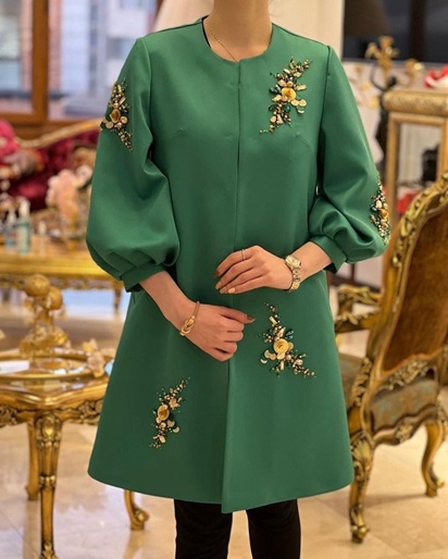 مانتو ژاکارد سبز دکمه مخفی مجلسی