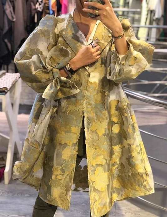 ژاکارد مجلسی با تور و مدل  آستین خاص و زیبا